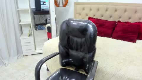 Snapshot of cristoferr_1 chatting on 10, 3, 2026 CRISTOFER online show from 10, 3, 2026