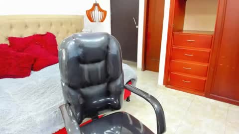 Snapshot of cristoferr_1 chatting on 14, 3, 2026 CRISTOFER online show from 14, 3, 2026