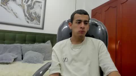 Snapshot of cristoferr_1 chatting on 28, 3, 2026 CRISTOFER online show from 28, 3, 2026