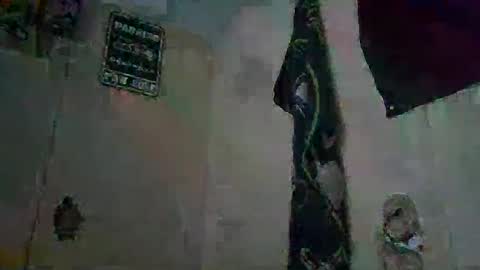 Snapshot of critterluvsfeet chatting on 22, 9, 2025 Critter2999LuvsFeet online show from 22, 9, 2025