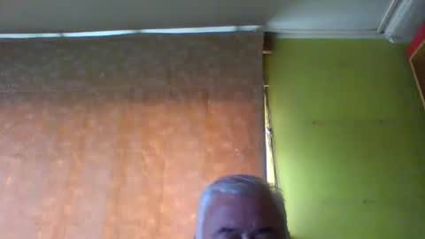 Snapshot of crmperez chatting on 20, 12, 2025 crmperez online show from 20, 12, 2025