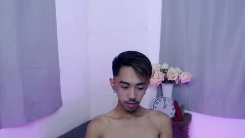 Snapshot of crocodale chatting on 23, 9, 2025 crocodale online show from 23, 9, 2025