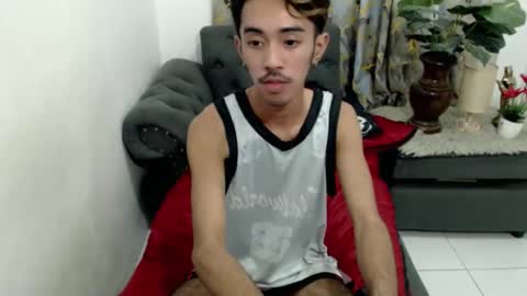 Snapshot of crocodale chatting on 9, 10, 2025 crocodale online show from 9, 10, 2025