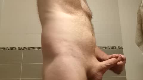 Snapshot of cronma chatting on 1, 11, 2025 cronma online show from 1, 11, 2025