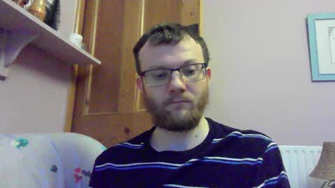 Snapshot of cropper4fun chatting on 18, 12, 2025 Cropper online show from 18, 12, 2025