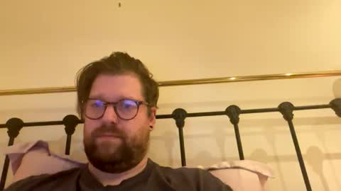 crouchendtiger online show from 17, 10, 2025