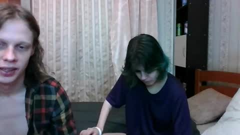 Crystal and Marcl online show from 7, 2, 2025