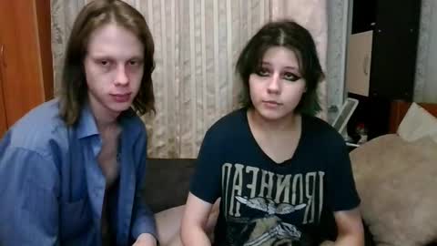 Crystal and Marcl online show from 22, 2, 2025