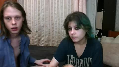 Crystal and Marcl online show from 24, 2, 2025