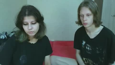 Snapshot of crystal_porn_love chatting on 14, 10, 2025 Crystal and Marcl online show from 14, 10, 2025