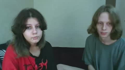 Snapshot of crystal_porn_love chatting on 21, 10, 2025 Crystal and Marcl online show from 21, 10, 2025