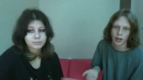 Snapshot of crystal_porn_love chatting on 4, 11, 2025 Crystal and Marcl online show from 4, 11, 2025