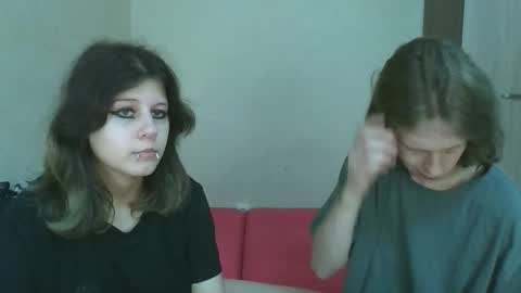 Snapshot of crystal_porn_love chatting on 8, 11, 2025 Crystal and Marcl online show from 8, 11, 2025