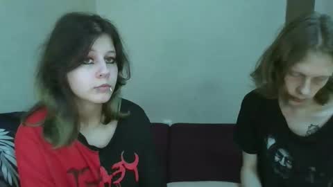 Snapshot of crystal_porn_love chatting on 17, 11, 2025 Crystal and Marcl online show from 17, 11, 2025