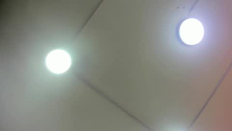 Snapshot of crystal_sm chatting on 25, 10, 2025 crystal_sm online show from 25, 10, 2025