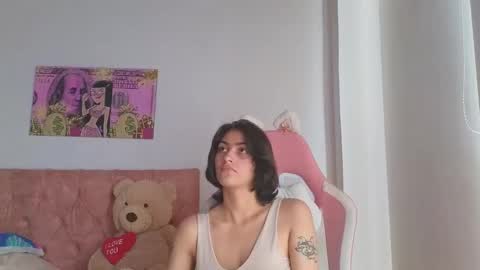 Crystal Blaze online show from 22, 11, 2025