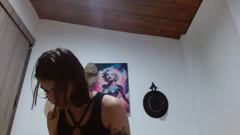 Crystal Blaze online show from 11, 2, 2026