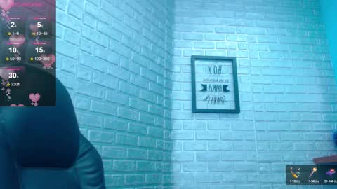 Snapshot of crystal_walls chatting on 20, 11, 2025 I AM CRYSTAL online show from 20, 11, 2025