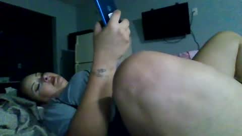 Snapshot of crystalbarbie214 chatting on 7, 11, 2025 crystalbarbie214 online show from 7, 11, 2025