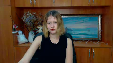 Snapshot of crystalgirl__ chatting on 13, 2, 2025 Stella online show from 13, 2, 2025