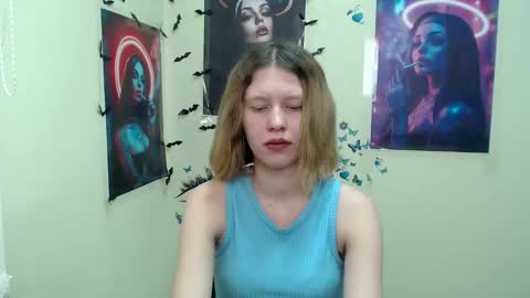 Snapshot of crystalgirl__ chatting on 12, 3, 2025 Stella online show from 12, 3, 2025