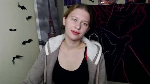 Snapshot of crystalgirl__ chatting on 7, 11, 2025 Stella online show from 7, 11, 2025