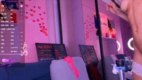 Lana online show from 28, 2, 2025