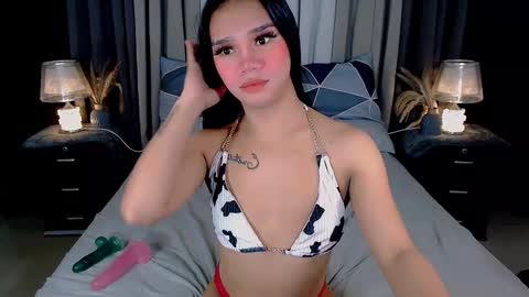 bea takashi  online show from 29, 9, 2025