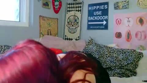     online show from 15, 11, 2025