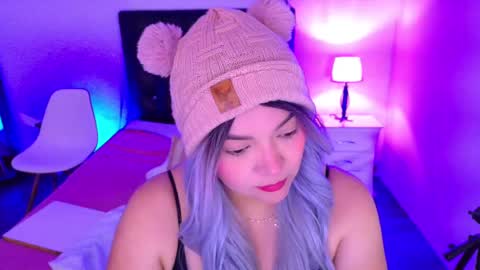 cuckoldlover69_ online show from 6, 3, 2025