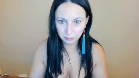 HELEN online show from 12, 9, 2025