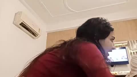 cuddlemuffins online show from 2, 2, 2026