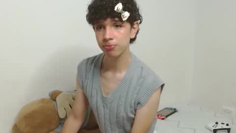 Cuddly online show from 1, 2, 2026