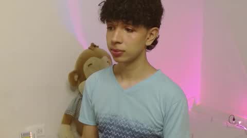 Cuddly online show from 13, 2, 2026