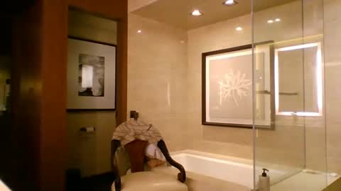 culturalclash1985 online show from 25, 11, 2025