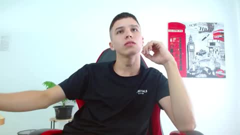 cumandres online show from 22, 11, 2025