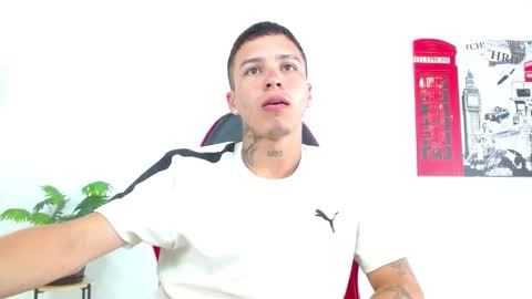 cumandres online show from 23, 3, 2026