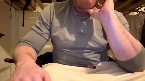 Snapshot of cumfacialxxx chatting on 31, 1, 2025 cumfacialxxx online show from 31, 1, 2025