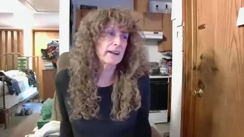 Snapshot of cumfornikki chatting on 24, 12, 2024 Nikki online show from 24, 12, 2024