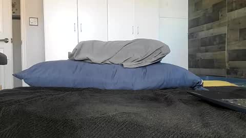 Snapshot of cummfights chatting on 15, 12, 2025 Charlie Mitchell online show from 15, 12, 2025