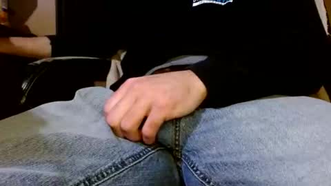 Snapshot of cumshard35 chatting on 1, 12, 2025 cumshard35 online show from 1, 12, 2025