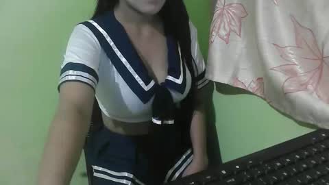 Snapshot of cumwhore4uxox chatting on 24, 11, 2025 cumwhore4uxox online show from 24, 11, 2025