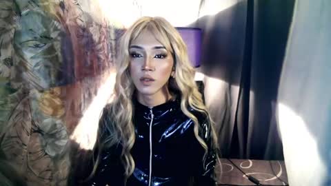 Brie online show from 6, 3, 2025