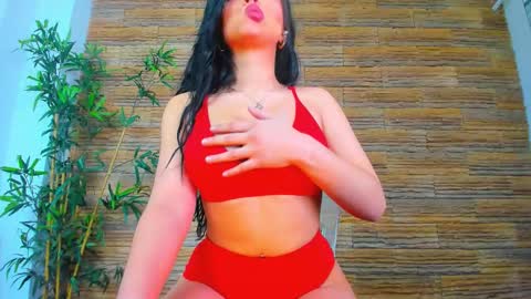 Snapshot of cupcake_izzy chatting on 27, 2, 2026 cupcake_izzy online show from 27, 2, 2026