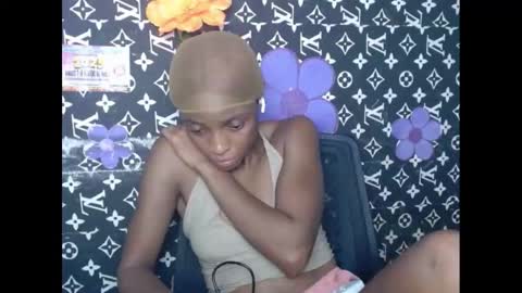 Snapshot of cupidxdoll chatting on 2, 3, 2025 cupidxdoll online show from 2, 3, 2025