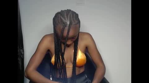 Snapshot of cupidxdoll chatting on 7, 10, 2025 cupidxdoll online show from 7, 10, 2025