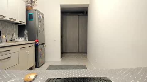 maria  alex online show from 15, 2, 2025