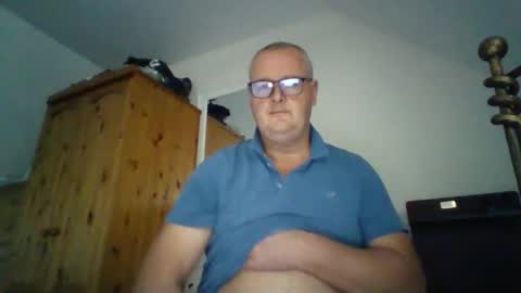 Snapshot of curiousax77 chatting on 13, 10, 2025 curiousax77 online show from 13, 10, 2025