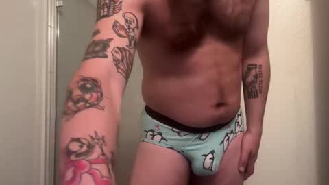 Snapshot of curiousbwcc chatting on 19, 11, 2025 curiousbwcc online show from 19, 11, 2025