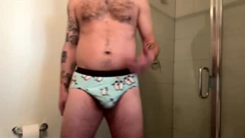 Snapshot of curiousbwcc chatting on 13, 12, 2025 curiousbwcc online show from 13, 12, 2025